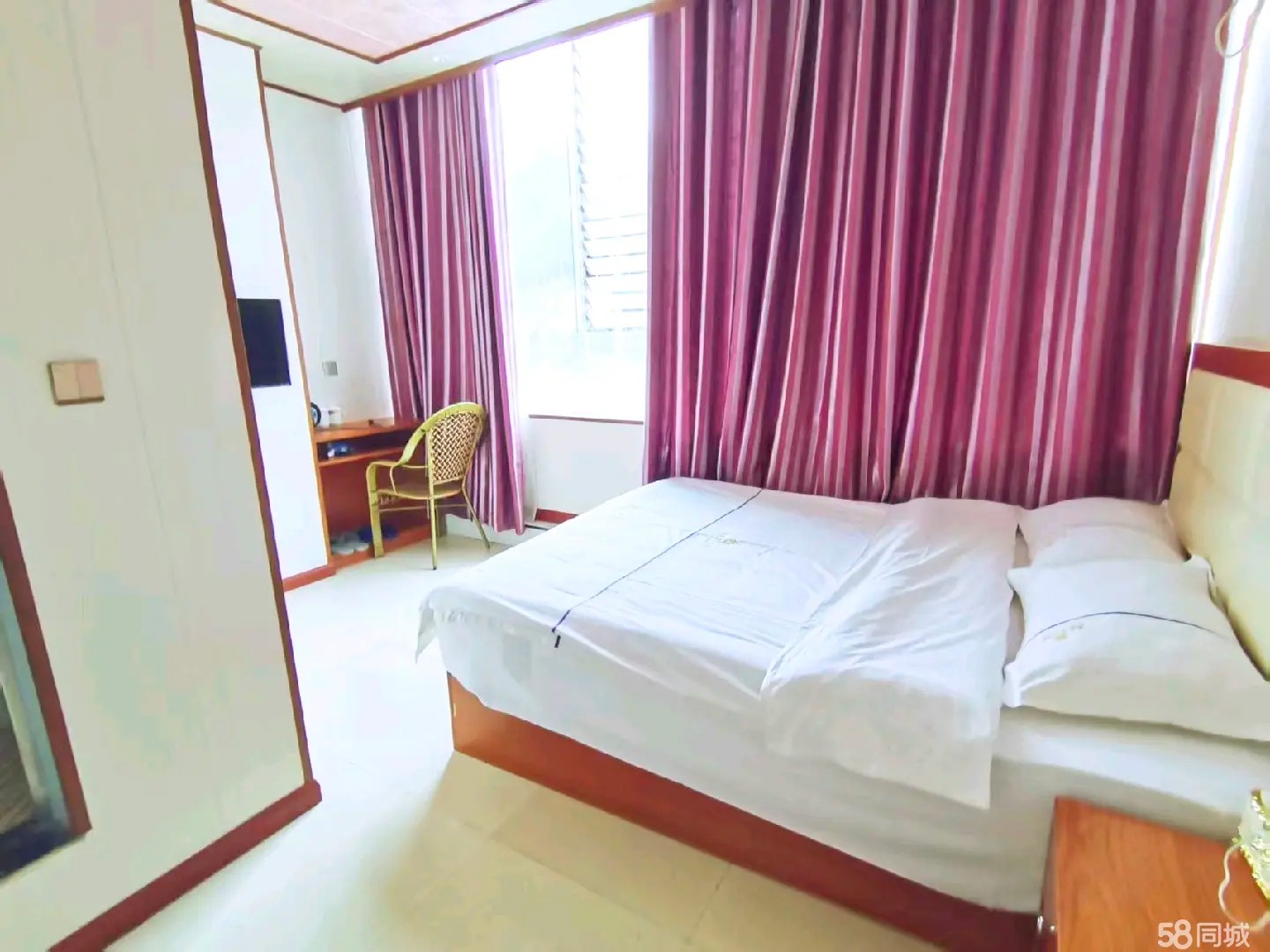 转让）酒店旺铺转让，土 地理位置优越，月 房间24间，精装修！